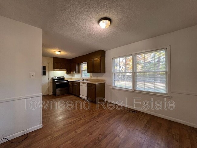 236 Ramona Dr in Fayetteville, NC - Building Photo - Building Photo