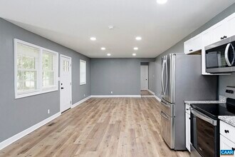 3431 Watts Passage in Charlottesville, VA - Building Photo - Building Photo