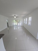 2501 Centergate Dr in Miramar, FL - Building Photo