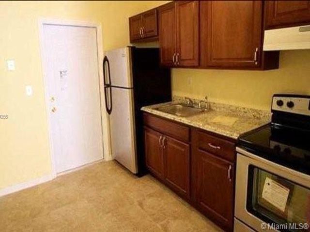 2780 NW 14th St-Unit -1A in Fort Lauderdale, FL - Building Photo