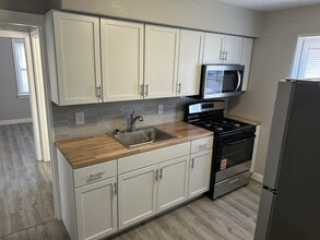 9300 Ardmore Dr in St. Louis, MO - Building Photo - Building Photo