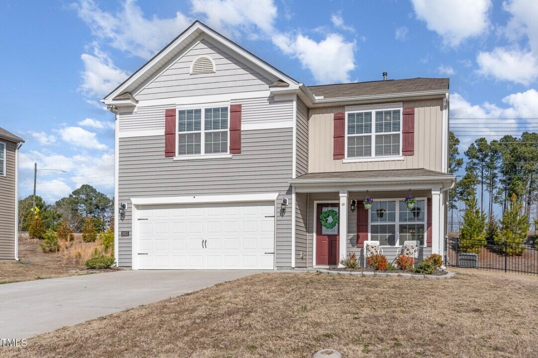 2815 E Brookwood Ct in Creedmoor, NC - Building Photo