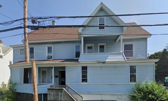 265 W Main St in Amsterdam, NY - Building Photo