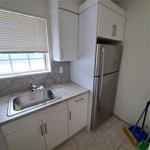 30 Phoenetia Ave in Coral Gables, FL - Building Photo - Building Photo