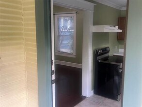 210 S Rosemont Ave in Dallas, TX - Building Photo - Building Photo