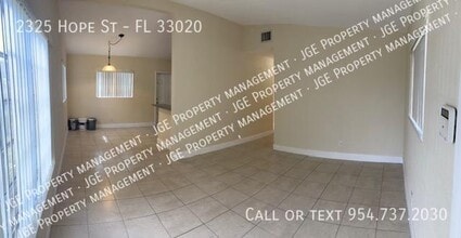 2325 Hope St in Hollywood, FL - Building Photo - Building Photo