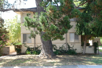 600 19th Ave in San Mateo, CA - Building Photo - Building Photo