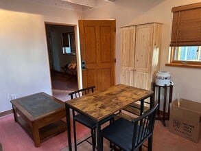 1511 Don Gaspar Ave in Santa Fe, NM - Foto de edificio - Building Photo