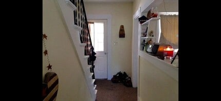 9 Gowen St in Sanford, ME - Building Photo - Building Photo