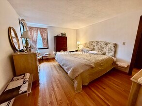 21 Langdon Rd, Unit 1 in Wayland, MA - Building Photo - Building Photo