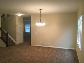8333 Parori Ln in Blacklick, OH - Building Photo - Building Photo