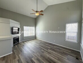 6270 Snowberry Ave in Longmont, CO - Building Photo - Building Photo