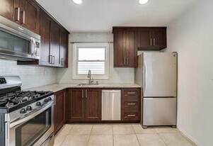 194 Hancock Ave in Jersey City, NJ - Building Photo