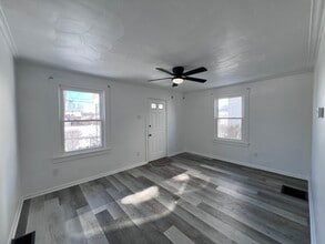 866 Miller Ave in Clairton, PA - Building Photo - Building Photo