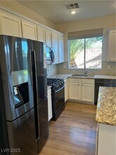 10874 Mallorca Ave in Las Vegas, NV - Building Photo - Building Photo