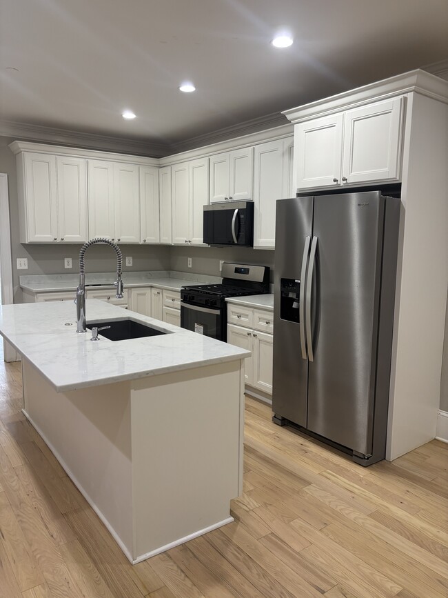 property at 2025 3rd St NE