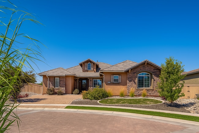 2675 Hanovarian Wy