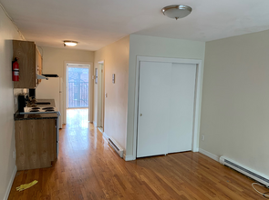 8 Symphony Rd, Unit 12 in Boston, MA - Building Photo - Building Photo