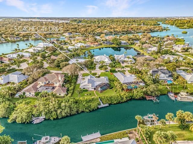 5 Cache Cay Dr in Vero Beach, FL - Building Photo - Building Photo