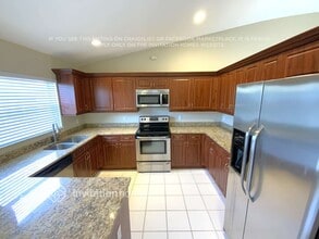 18152 Blue Lake Way in Boca Raton, FL - Building Photo - Building Photo