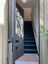 234 Columbia Pl, Unit 2nd Floor in Los Angeles, CA - Foto de edificio - Building Photo