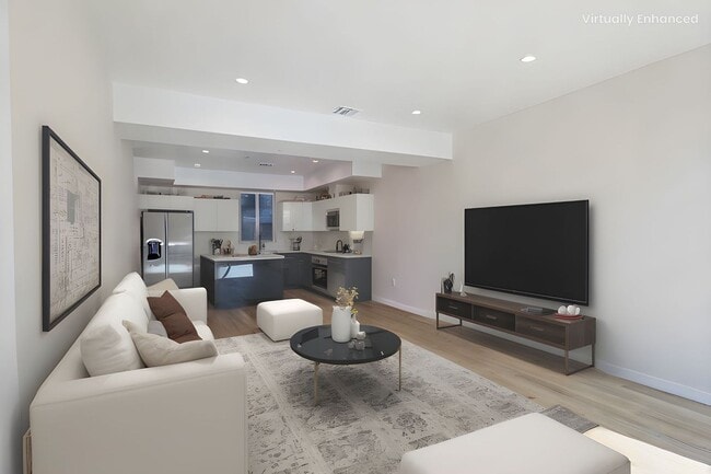 5511 Glennie Ln in Los Angeles, CA - Building Photo - Building Photo