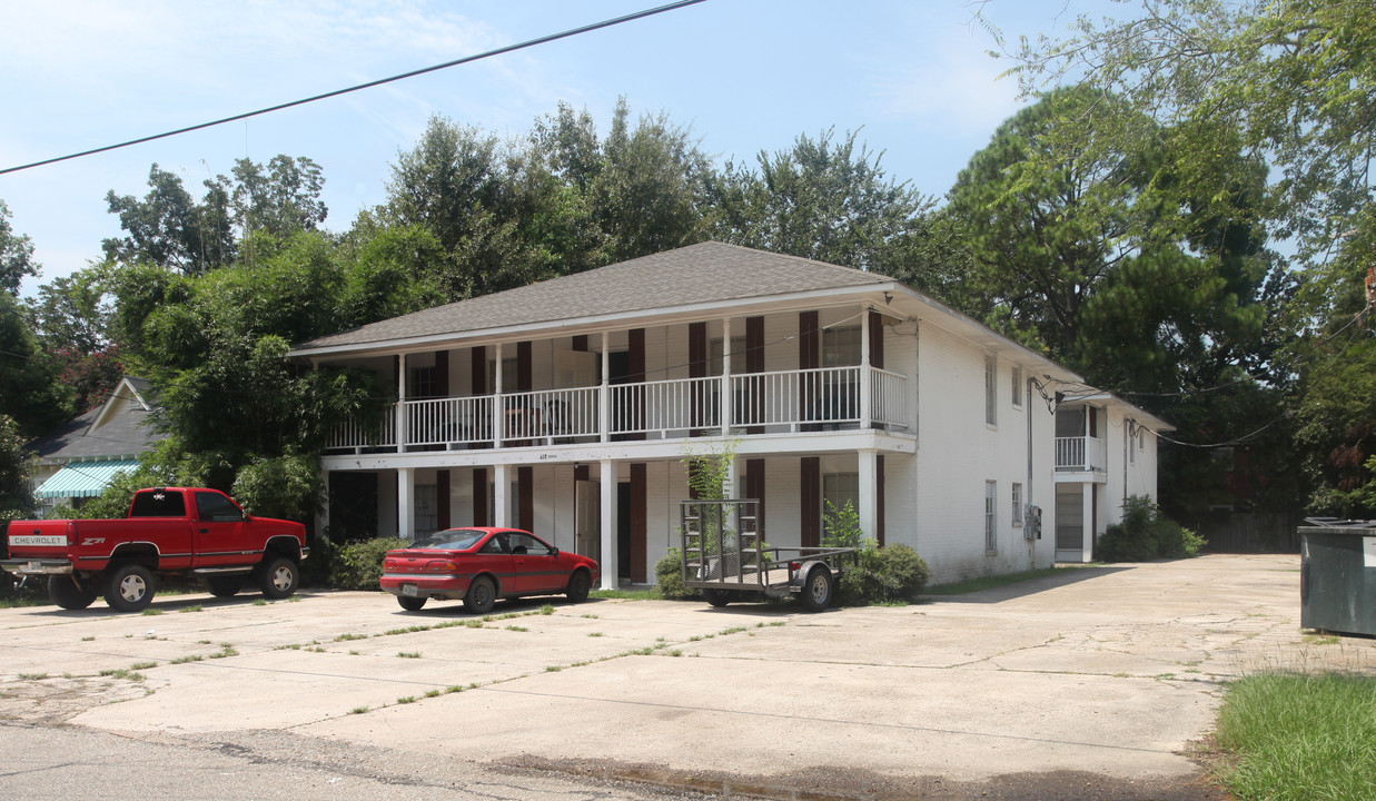 312 East Dr in Baton Rouge, LA - Building Photo