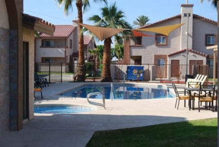 La Jolla Villas in Brawley, CA - Foto de edificio - Building Photo