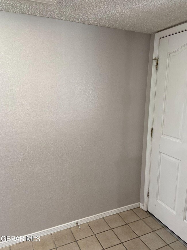 6721 El Parque Dr in El Paso, TX - Building Photo - Building Photo