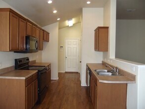 6502 93rd St in Lubbock, TX - Building Photo - Building Photo