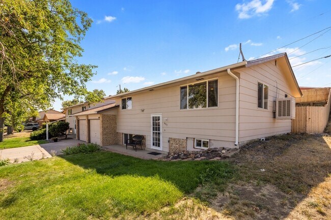 405 S Kipling St in Lakewood, CO - Building Photo - Building Photo