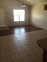 6542 92nd St in Lubbock, TX - Building Photo - Building Photo