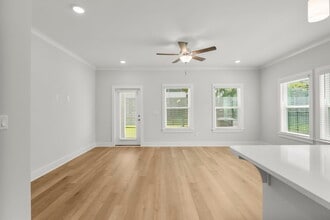 247 1st St in Panama City Beach, FL - Building Photo - Building Photo