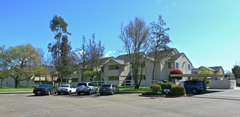 Emerald Pointe II Apartments