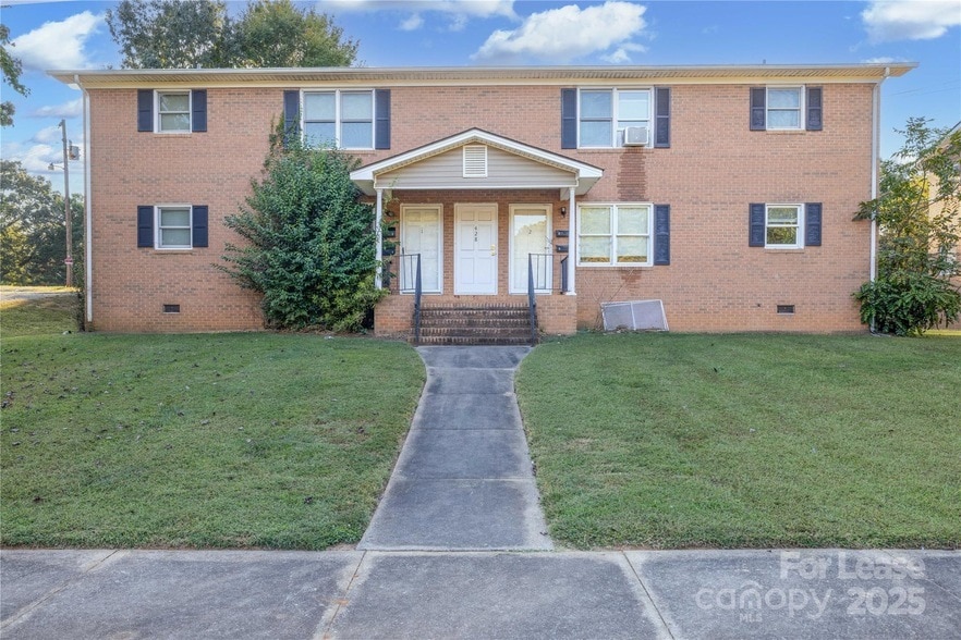 428 S 4th St, Unit 2 in Albemarle, NC - Building Photo