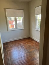 6125 Majestic Ave in Oakland, CA - Building Photo - Building Photo
