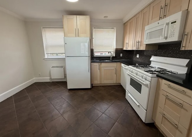 491 Arborway, Unit 19