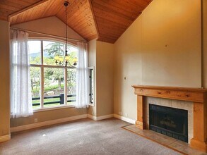 7784 Stagecoach Dr in Park City, UT - Building Photo - Building Photo