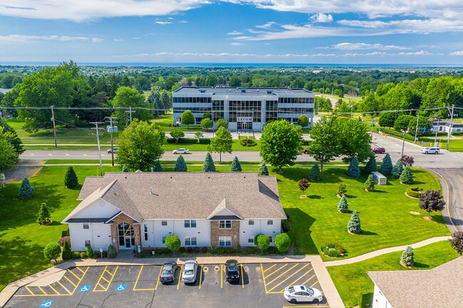 Laurel Springs Apartments