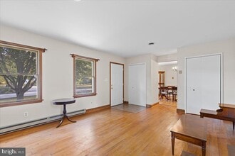786 Masons Beach Rd in Deale, MD - Building Photo - Building Photo