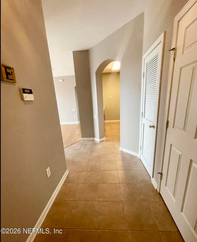 7990 Baymeadows Rd in Jacksonville, FL - Building Photo - Building Photo