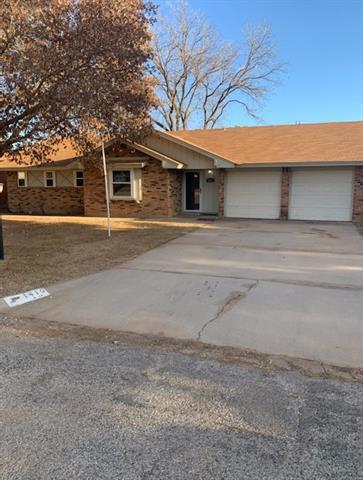 1410 Sunnyvale St in Sweetwater, TX - Building Photo - Building Photo