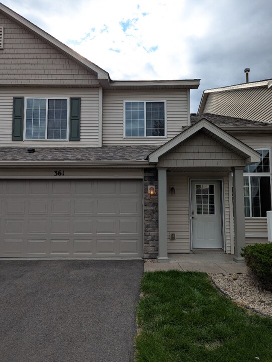 361 Ojibway Path in Lino Lakes, MN - Building Photo