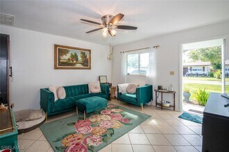 13456 Third St in Ft. Myers, FL - Building Photo - Building Photo