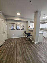 Residences at Salado in San Antonio, TX - Foto de edificio - Building Photo