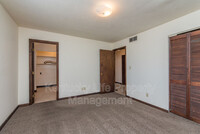 796 Ridgeview Dr photo'