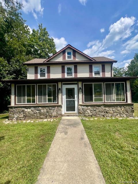 43 S Main St in Harriman, NY - Building Photo