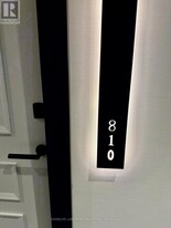 115 Denison Ave in Toronto, ON - Building Photo