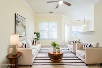 Brookside Crossing Apartments in Columbia, SC - Foto de edificio - Building Photo