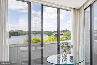 2700 Virginia Ave NW in Washington, DC - Building Photo - Building Photo